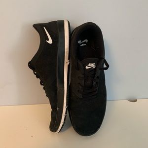 Men’s Nike SB Free Sneaker